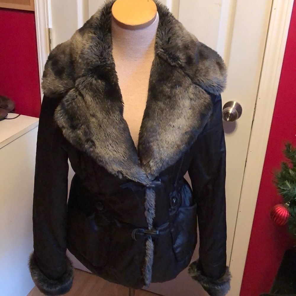A.n.a faux fur trimmed coat sz M